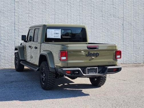 2025 Jeep Gladiator Sport