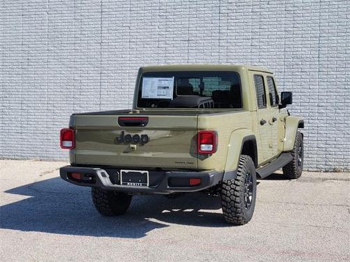 2025 Jeep Gladiator Sport