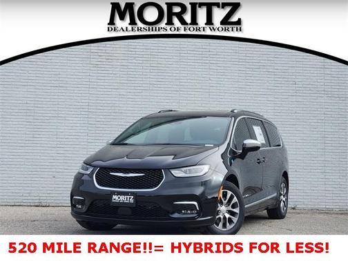 2025 Chrysler Pacifica Hybrid Pinnacle