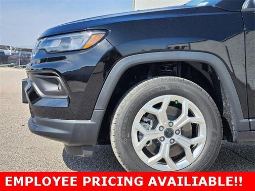 2025 Jeep Compass Latitude