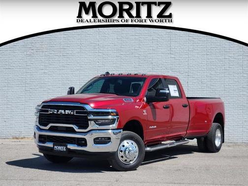 Molten Red Pearlcoat 2026 RAM 3500 Big Horn