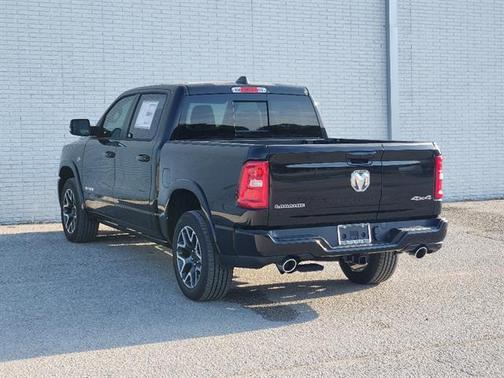 Diamond Black 2026 RAM 1500 Laramie