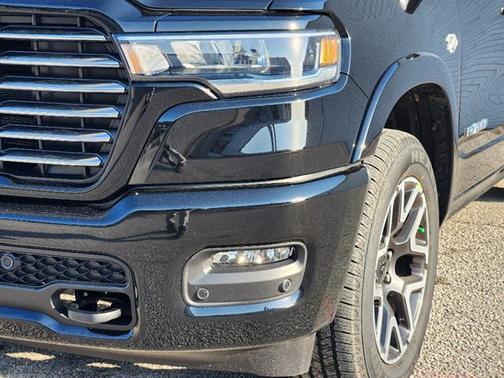 Diamond Black 2026 RAM 1500 Laramie