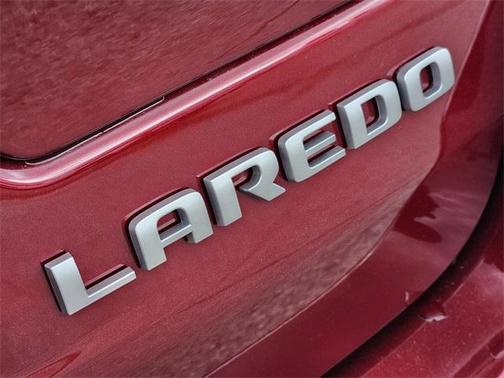 2025 Jeep Grand Cherokee Laredo X