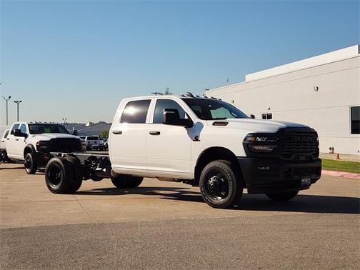 2026 RAM 3500 Tradesman/Big Horn