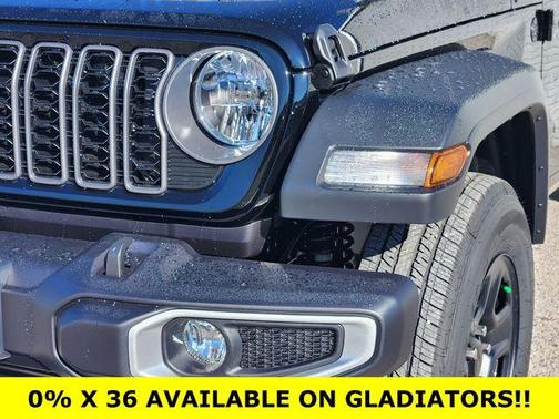 Black Clearcoat 2026 Jeep Gladiator Sport