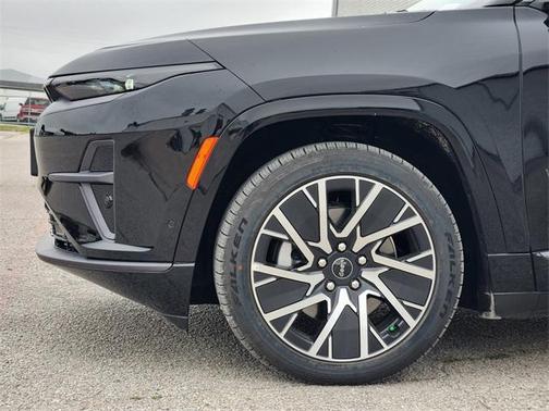 2025 Jeep Wagoneer S Limited