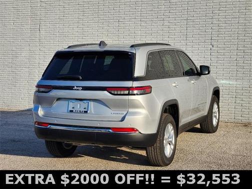 2025 Jeep Grand Cherokee Laredo