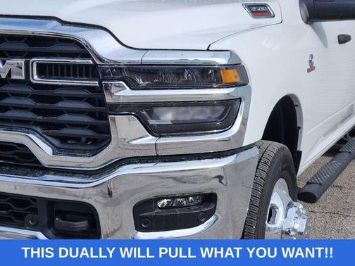 Bright White Clearcoat 2026 RAM 3500 Tradesman