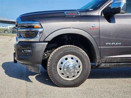 2025 RAM 3500 Limited
