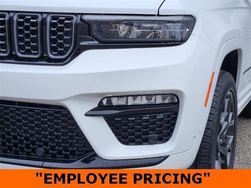 2025 Jeep Grand Cherokee Summit