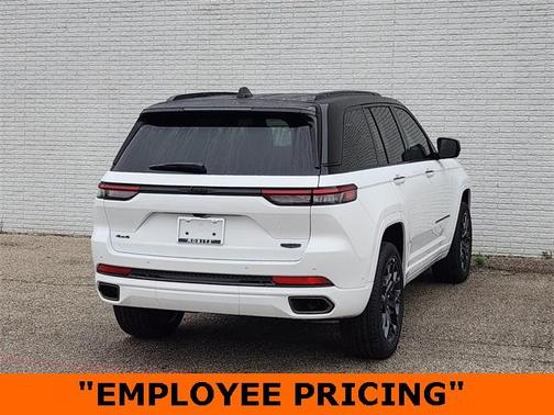 2025 Jeep Grand Cherokee Summit