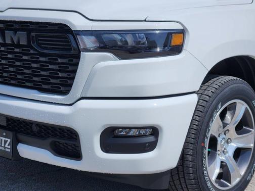 Bright White Clearcoat 2026 RAM 1500 Tradesman