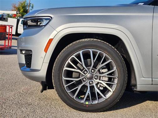 2025 Jeep Grand Cherokee L Summit