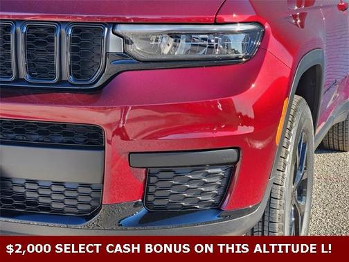 2025 Jeep Grand Cherokee L Laredo