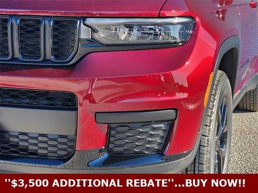 2025 Jeep Grand Cherokee L Laredo