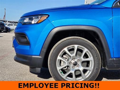 2025 Jeep Compass Latitude