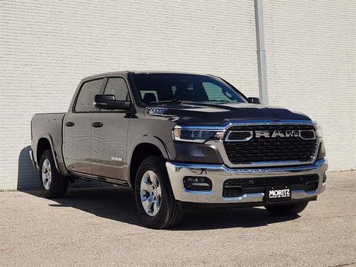Crystal Metallic 2026 RAM 1500 Big Horn/Lone Star