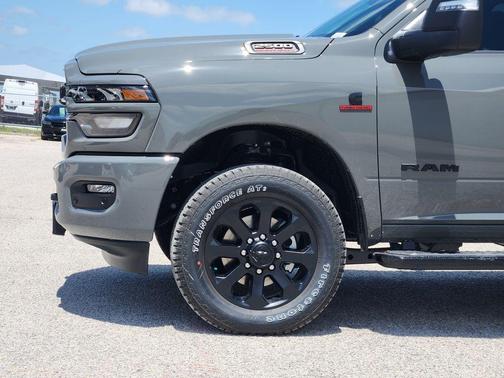 Ceramic White 2026 RAM 2500 Big Horn