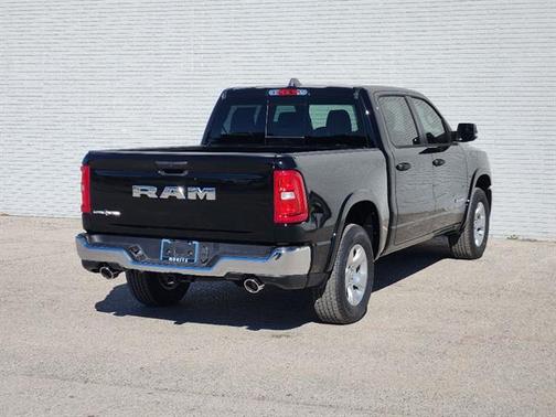 Diamond Black 2026 RAM 1500 Big Horn/Lone Star