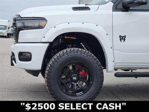 2025 RAM 1500 Big Horn/Lone Star