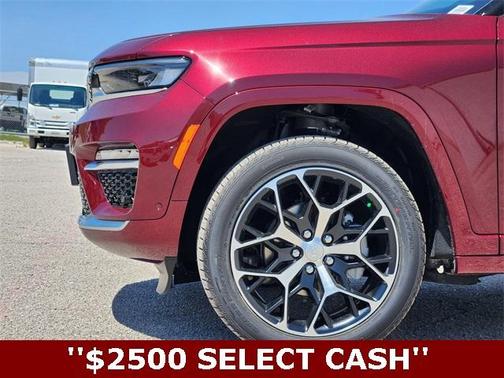 2025 Jeep Grand Cherokee Summit