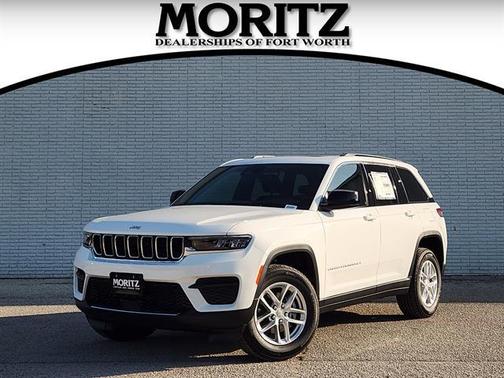 Bright White Clearcoat 2026 Jeep Grand Cherokee Laredo X