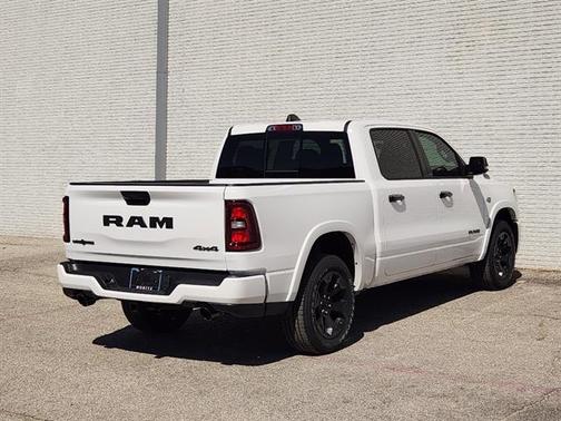 Bright White Clearcoat 2026 RAM 1500 Big Horn/Lone Star