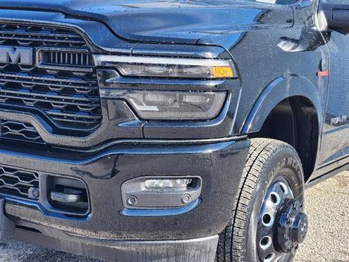 Diamond Black 2026 RAM 3500 Limited