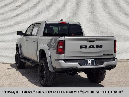 2025 RAM 1500 Big Horn/Lone Star