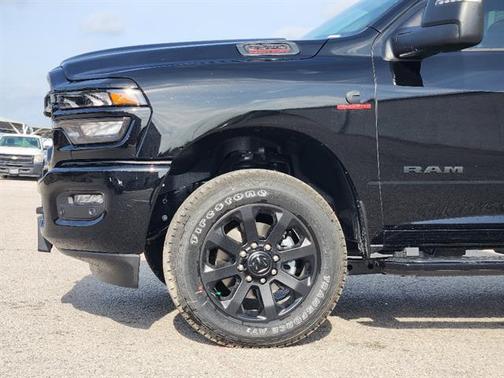 Diamond Black 2026 RAM 2500 Big Horn