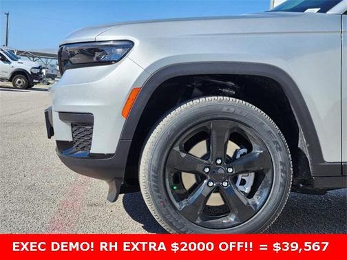 2025 Jeep Grand Cherokee L Laredo