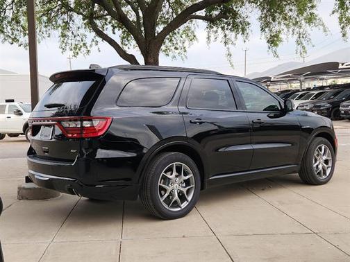 Black Clearcoat 2026 Dodge Durango GT HEMI V8