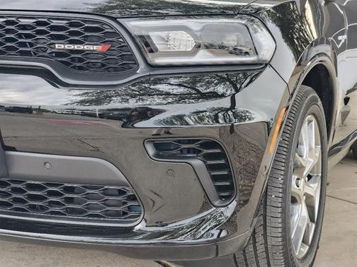 Black Clearcoat 2026 Dodge Durango GT HEMI V8
