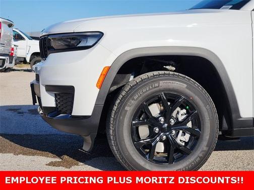 2025 Jeep Grand Cherokee L Laredo