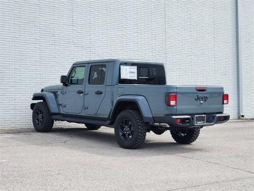 2025 Jeep Gladiator Sport