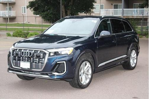 2025 Audi Q7 Premium 45 TFSI quattro Tiptronic