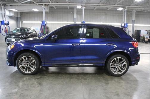 2022 Audi Q3 Premium 45 TFSI S line quattro Tiptronic