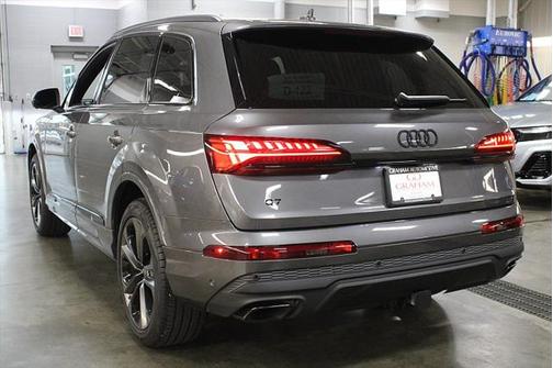 2025 Audi Q7 Premium Plus 55 TFSI quattro Tiptronic