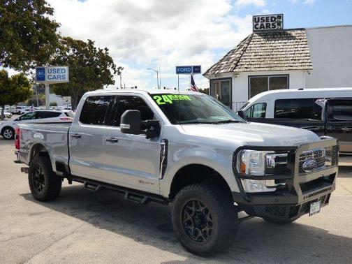 Iconic Silver Metallic 2024 Ford F-350 XLT Truck