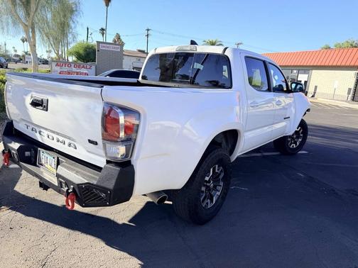 2020 Toyota Tacoma TRD Sport