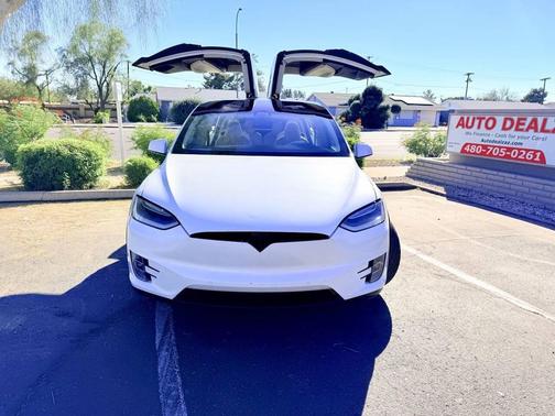 2018 Tesla Model X 75D AWD 4dr SUV