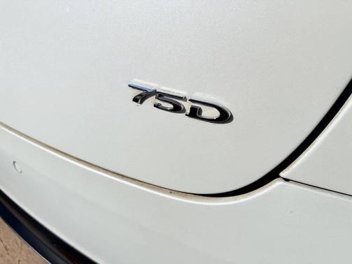 2018 Tesla Model X 75D AWD 4dr SUV