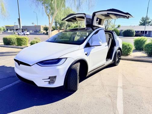 2018 Tesla Model X 75D AWD 4dr SUV
