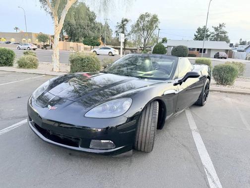 2005 Chevrolet Corvette Base