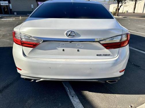 2017 Lexus ES 350 Base