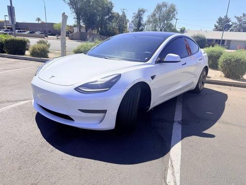 2021 Tesla Model 3 Standard Range Plus