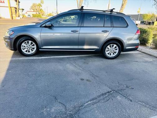 2019 Volkswagen Golf SportWagen TSI S