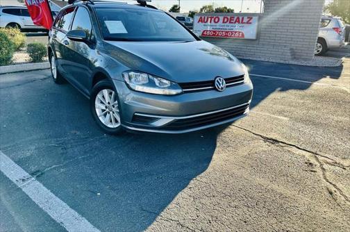 2019 Volkswagen Golf SportWagen TSI S