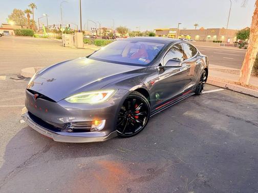 2014 Tesla Model S 85